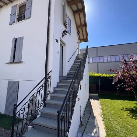 Oasi Emilia Casa de hóspedes